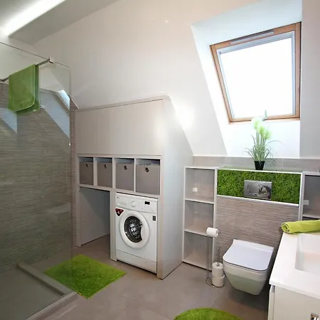 Appartement Lux Apartmanhaz *